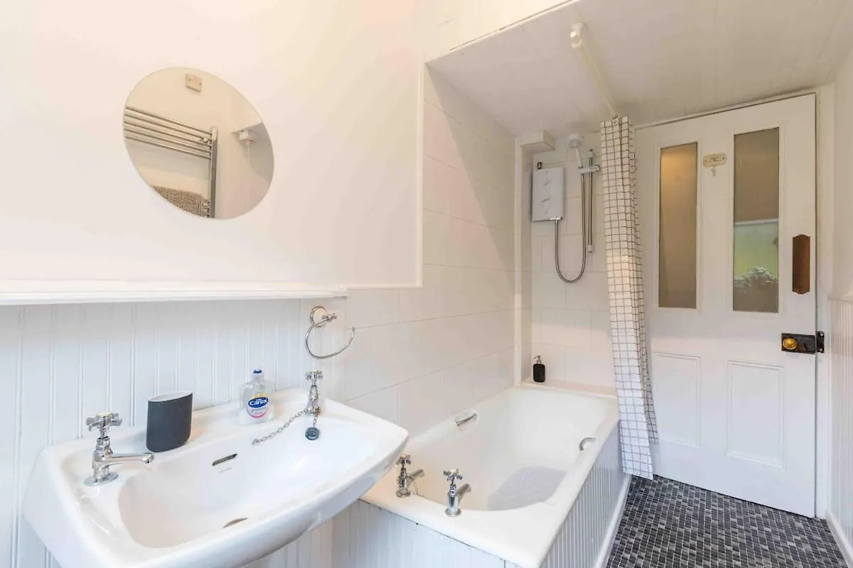Apartment Spacious 3 Bed Home In Marchmont Edinburgh